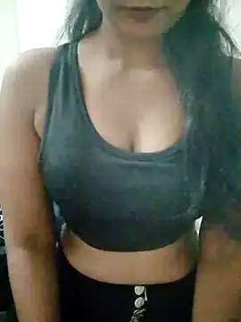 Ayesha Khan1 online show from 02/26/26, 04:23