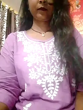 Snapshot of Ayesha_Khan1 chatting on 05/03/26, 04:39 Ayesha Khan1 online show from 05/03/26, 04:39