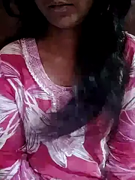 Snapshot of Ayesha_Khan1 chatting on 05/23/26, 01:54 Ayesha Khan1 online show from 05/23/26, 01:54