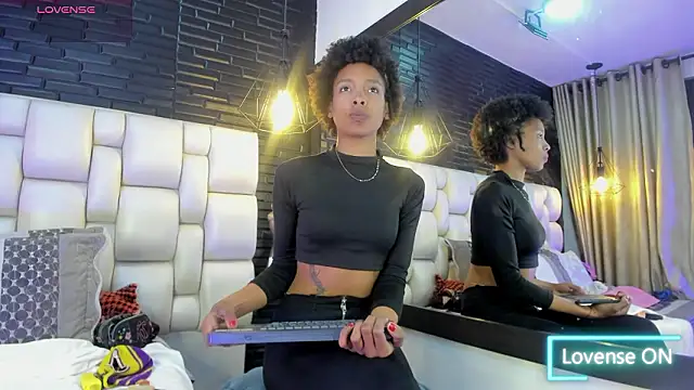 Afrodita Greenn online show from 02/20/26, 03:47