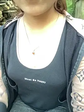 Snapshot of Lonasex99 chatting on 01/18/26, 09:46 Lonasex99 online show from 01/18/26, 09:46