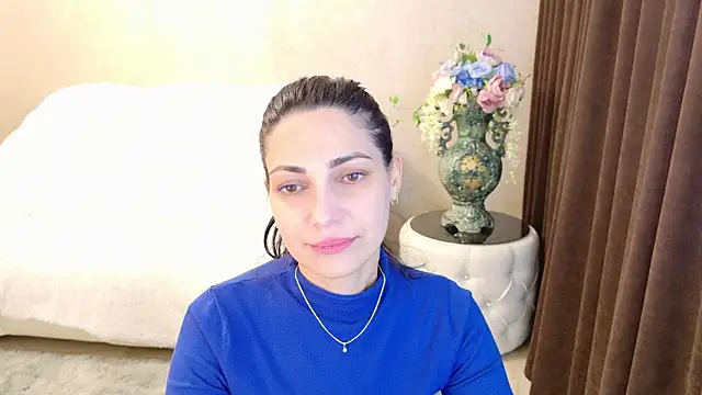 LovelyBeatrice online show from 02/17/26, 08:11