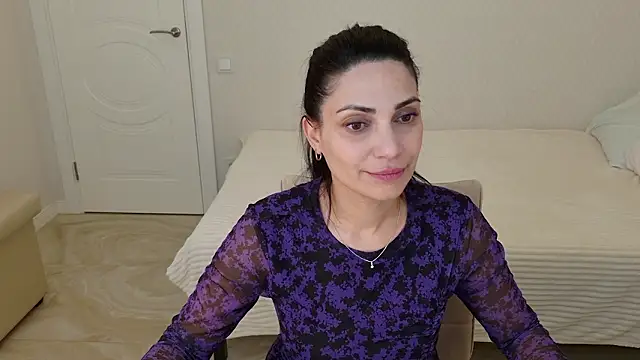 LovelyBeatrice online show from 03/06/26, 11:05