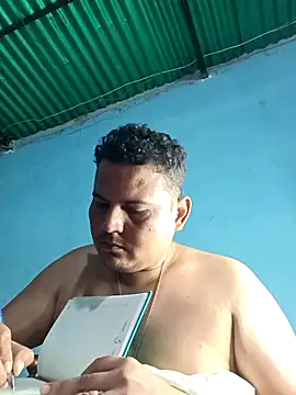 Snapshot of THONETE chatting on 02/02/26, 10:53 THONETE online show from 02/02/26, 10:53