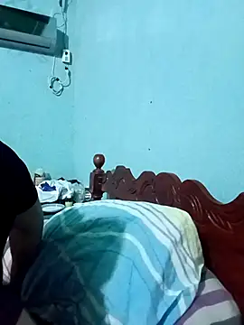 Snapshot of THONETE chatting on 01/18/26, 11:46 THONETE online show from 01/18/26, 11:46