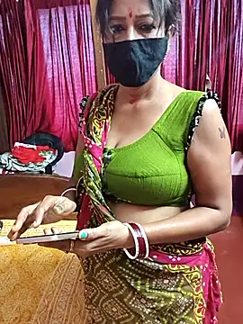 Little-Roshni online show from 06/27/26, 11:38