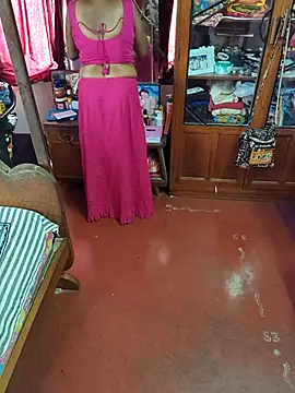 Little-Roshni online show from 02/18/26, 07:28