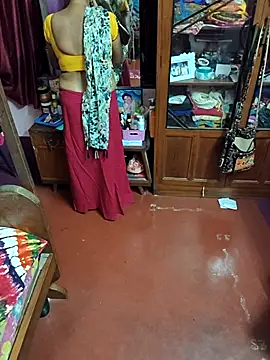 Little-Roshni online show from 02/25/26, 03:12