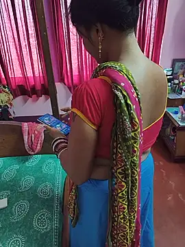 Little-Roshni online show from 06/11/26, 06:32
