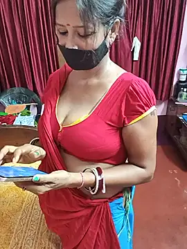 Little-Roshni online show from 06/24/26, 05:55