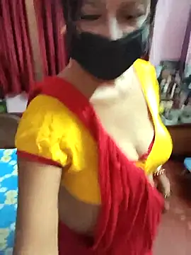 Little-Roshni online show from 07/17/26, 06:05