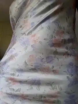 Barbieee1301 online show from 02/05/26, 07:37