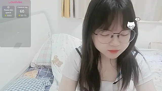 Snapshot of weiwei4999 chatting on 02/10/26, 07:07 weiwei4999 online show from 02/10/26, 07:07