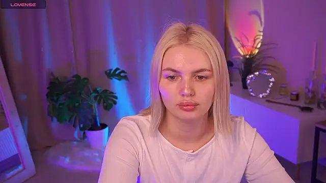 AmeliaWeells online show from 03/12/26, 04:07