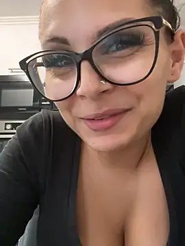 HiddendesireXO01 online show from 02/12/26, 10:15