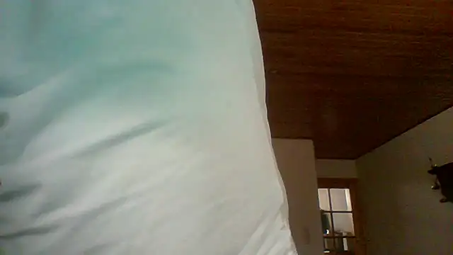 Snapshot of ludowrss chatting on 03/13/26, 01:27 ludowrss online show from 03/13/26, 01:27