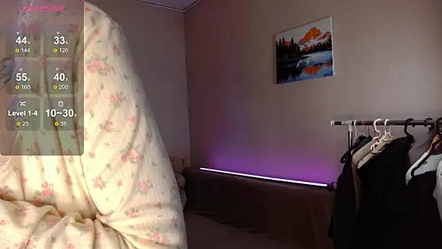 Snapshot of Alexa_Sparkle chatting on 02/15/26, 11:25 Alexa Sparkle online show from 02/15/26, 11:25