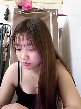 Pinks cool online show from 03/05/26, 04:09