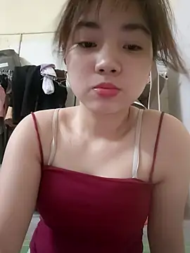 Pinks cool online show from 04/15/26, 05:02