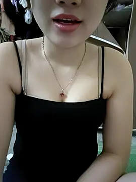 Pinks cool online show from 04/09/26, 04:02