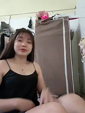 Pinks cool online show from 03/15/26, 05:47