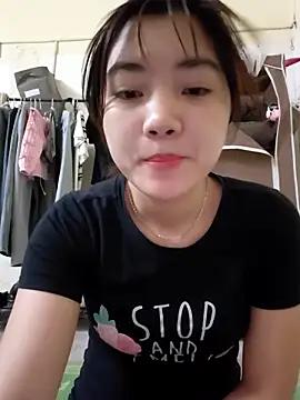 Pinks cool online show from 04/21/26, 12:34