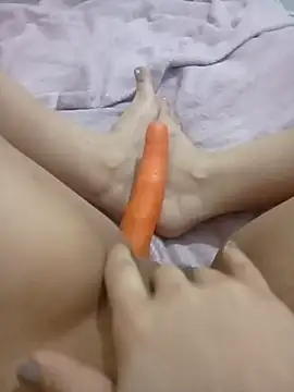 Snapshot of hanina127 chatting on 02/10/26, 07:07 hanina127 online show from 02/10/26, 07:07