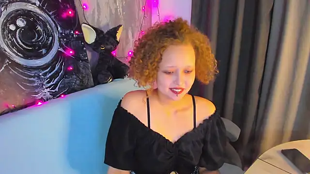 Snapshot of Senya_Sol chatting on 04/22/26, 10:16 Senya Sol online show from 04/22/26, 10:16