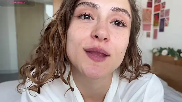 cutiemari online show from 04/10/26, 04:41