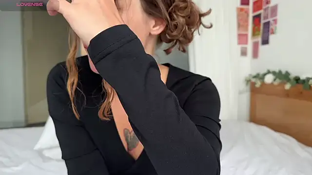 cutiemari online show from 07/10/26, 04:56