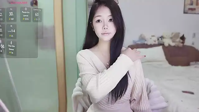 Snapshot of Jolie-22 chatting on 02/28/26, 07:30 Jolie-22 online show from 02/28/26, 07:30