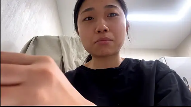 SweetMiaXO online show from 02/02/26, 09:58