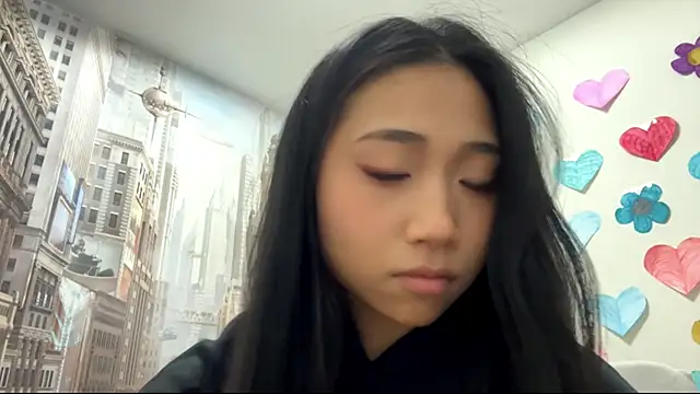 SweetMiaXO online show from 03/13/26, 04:01