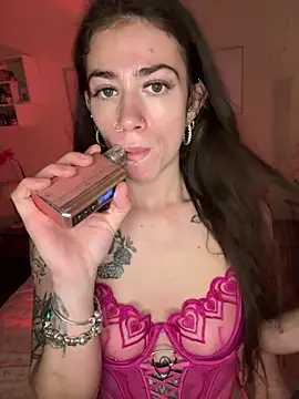 ValenciaTheVixenXX online show from 03/07/26, 06:35