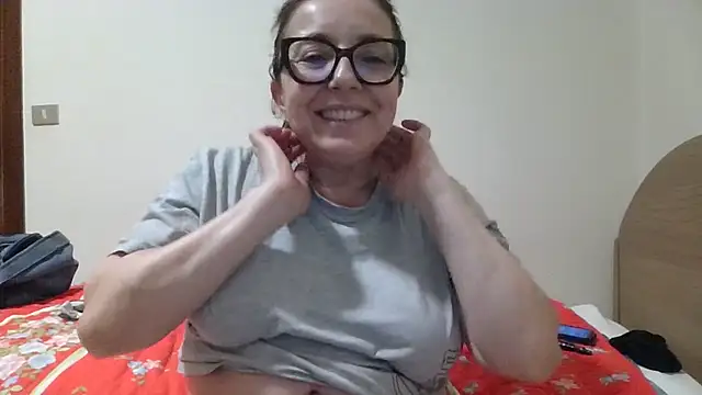 Miasexmilf online show from 04/10/26, 10:17