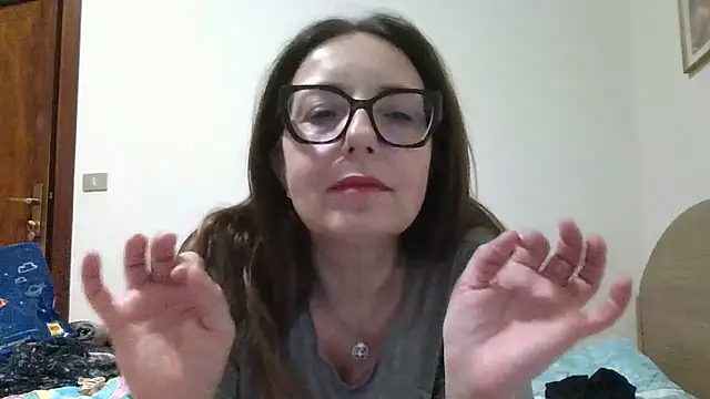 Miasexmilf online show from 04/24/26, 03:58