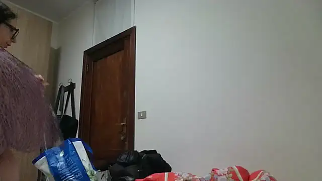 Snapshot of Miasexmilf chatting on 03/03/26, 05:42 Miasexmilf online show from 03/03/26, 05:42