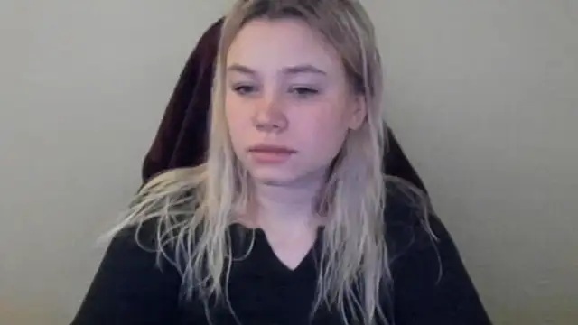 Snapshot of Lulu_Di chatting on 02/10/26, 11:26 Lulu Di online show from 02/10/26, 11:26