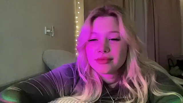 Lulu Di online show from 03/28/26, 06:09