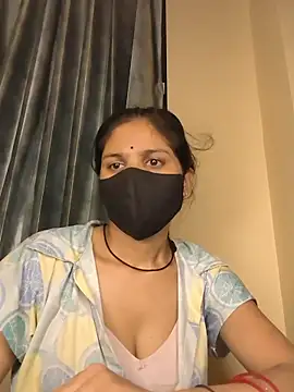 Snapshot of Cute_shikaa chatting on 03/27/26, 10:00 Cute shikaa online show from 03/27/26, 10:00