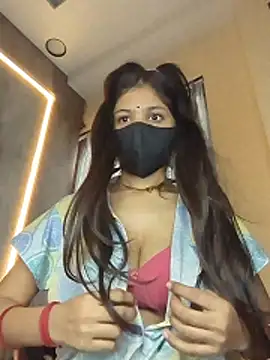 Snapshot of Cute_shikaa chatting on 04/11/26, 02:41 Cute shikaa online show from 04/11/26, 02:41