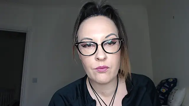 PsychicDominatrix online show from 02/10/26, 08:24