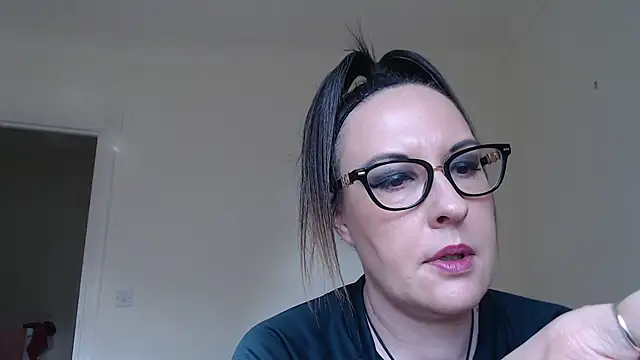 PsychicDominatrix online show from 04/05/26, 03:30