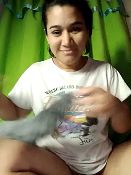 Snapshot of danagon16 chatting on 02/25/26, 06:57 danagon16 online show from 02/25/26, 06:57