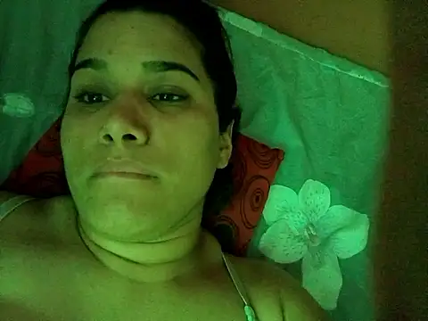 Snapshot of danagon16 chatting on 01/18/26, 08:23 danagon16 online show from 01/18/26, 08:23