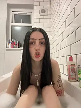 bellaxlauren online show from 03/12/26, 11:09