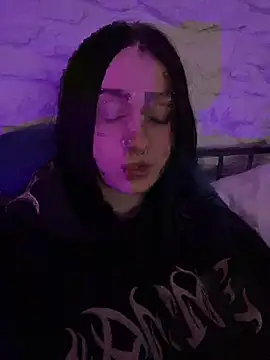 bellaxlauren online show from 02/03/26, 11:54