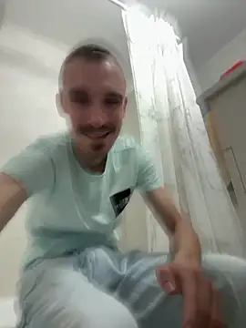 TheMaskShow online show from 04/24/26, 05:59