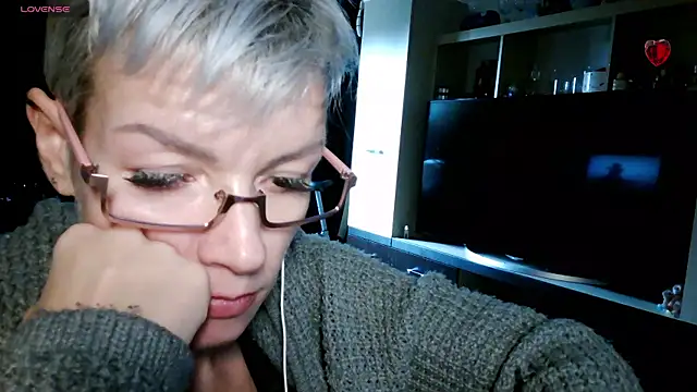 Snapshot of Alice_69_Sochi chatting on 02/16/26, 10:58 Alice 69 Sochi online show from 02/16/26, 10:58