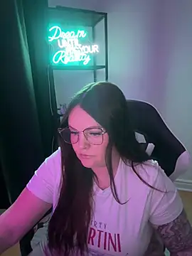 Elysiasecret online show from 04/13/26, 10:47